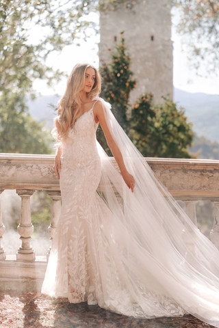 Disney Fairy Tale Weddings D446 - Rapunzel Image